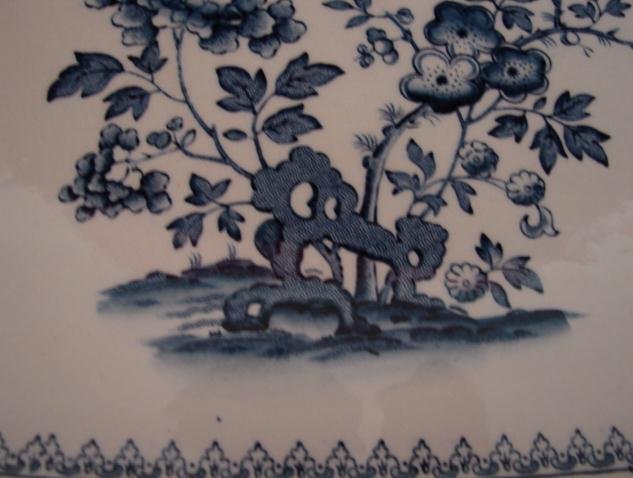 C. 1880 ENGLISH SQUARE PLATE WITH HANDLES