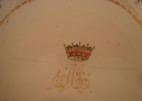 C. 1770 CHINESE EXPORT ARMORIAL SAUCER