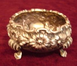 SC. REPOUSSE ROSE SET OF (4) SALTS WITH