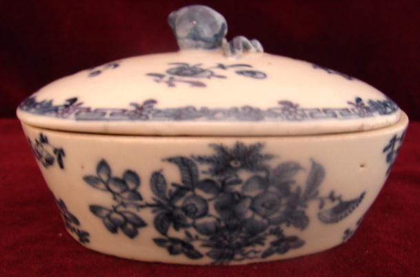 CHINESE EXPORT 18TH. CENTURY COVERED SOAP DISH