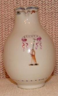 C. 1785 CHINESE EXPORT CREAM JUG W/ ARMORIAL CREST