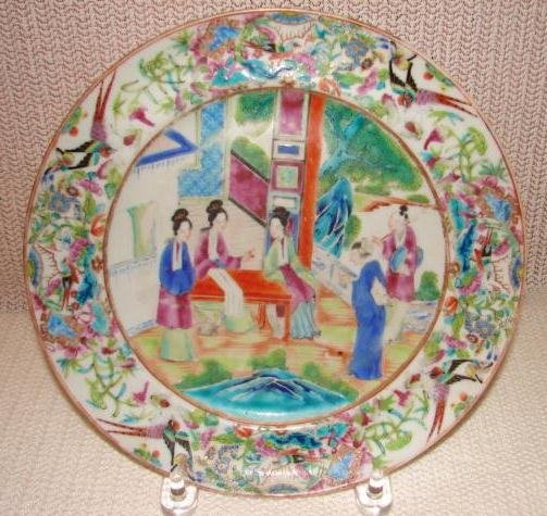 C. 1820 CHINESE EXPORT ROSE MANDARIN PLATE 9 1/2