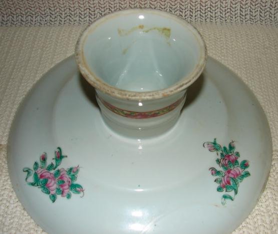 C. 1880 CHINESE EXPORT ROSE MEDALLION TAZZA/CAKE PLATE