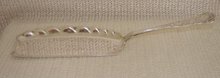 TIFFANY & CO. SILVER PLATE CRUMBER