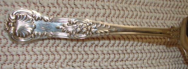 TIFFANY & CO. SILVER PLATE CRUMBER