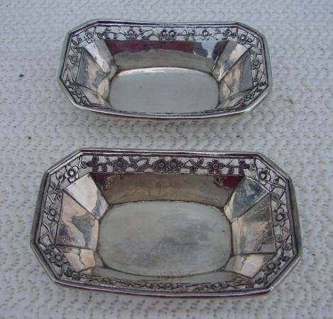 C. 1890 PAIR OF CHINESE SILVER SALTS
