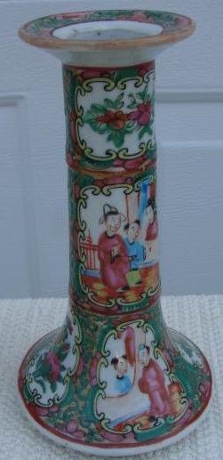 C. 1880 CHINESE EXPORT PAIR ROSE MEDALLION CANDLESTICKS 7