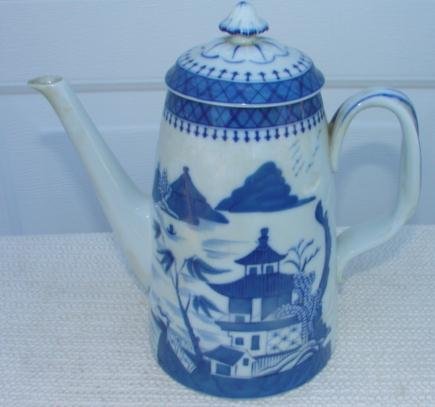MOTTAHEDEH CHINESE EXPORT BLUE CANTON LIGHTHOUSE TEAPOT