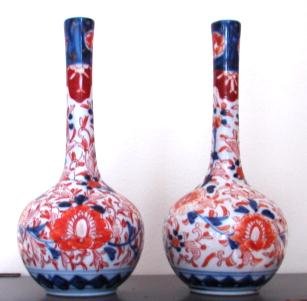 C. 1875 PAIR OF JAPANESE IMARI VASES 7 1/2