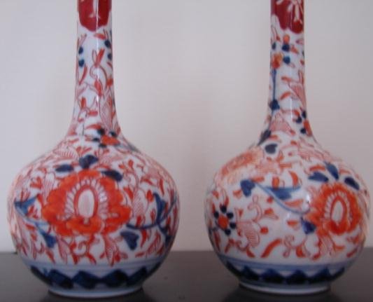 C. 1875 PAIR OF JAPANESE IMARI VASES 7 1/2