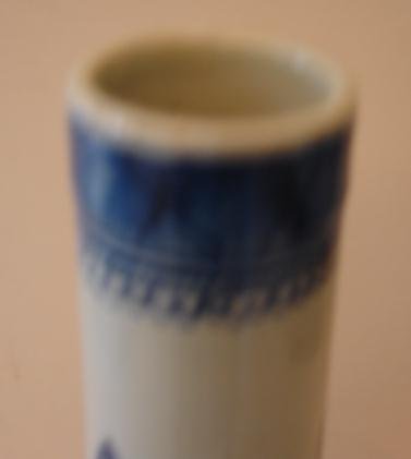 C. 1820-1840 CHINESE EXPORT BLUE CANTON WATER BOTTLE