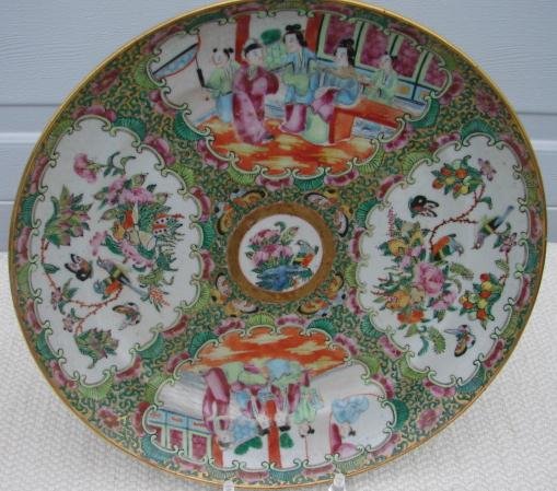 C. 1850 CHINESE EXPORT ROSE MEDALLION 9 5/8