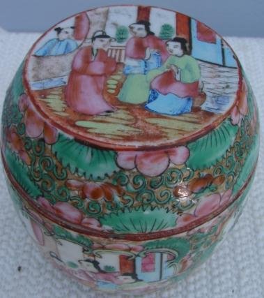 C. 1875 SET OF (5) ROSE MEDALLION BARREL BOXES W/COVERS