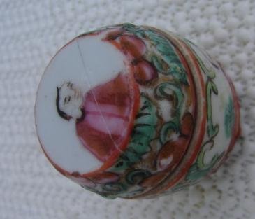 C. 1875 SET OF (5) ROSE MEDALLION BARREL BOXES W/COVERS
