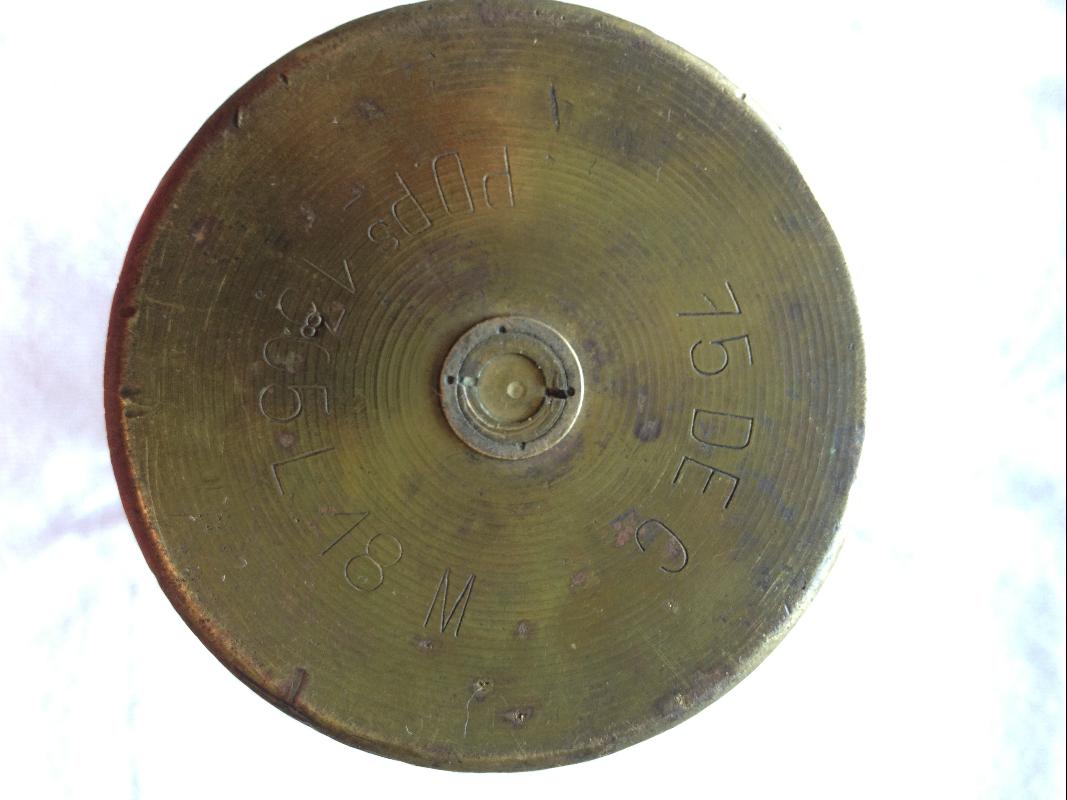 WW1 TRENCH ART 75 MM SHELL WITH IRON CROSS