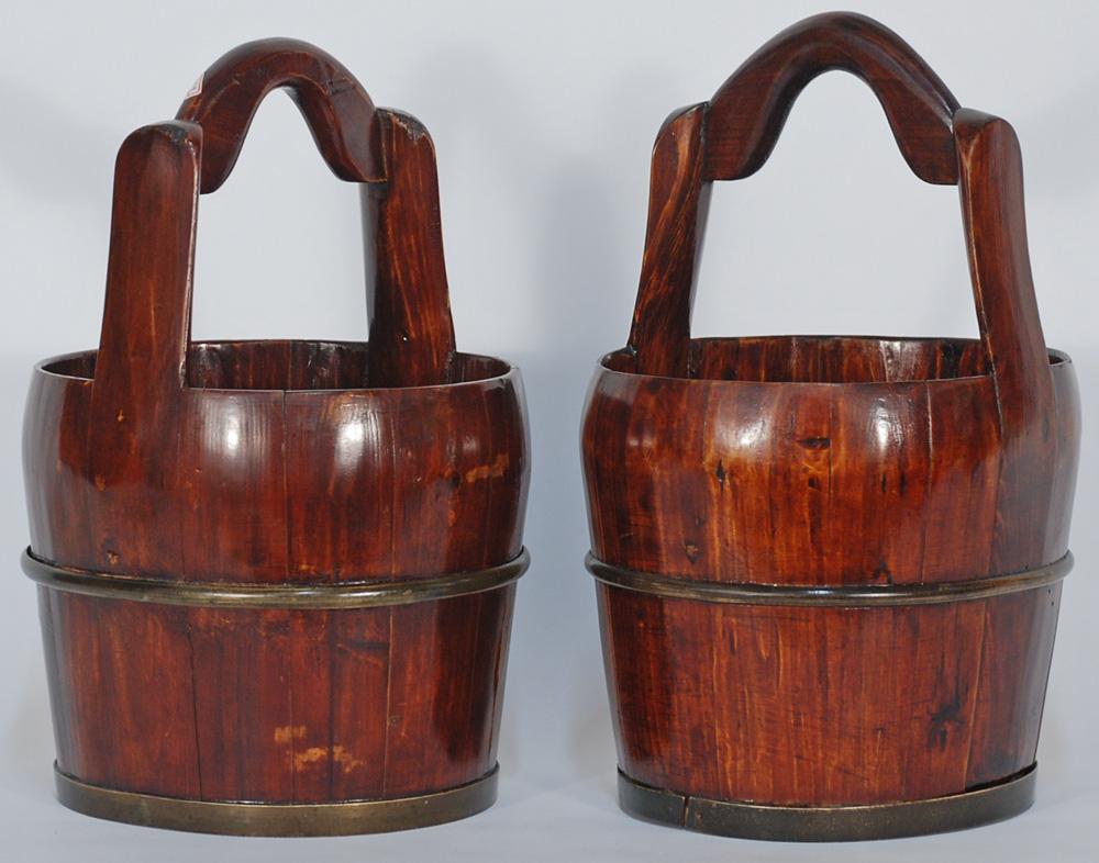 Chinese Water Bucket with Handle