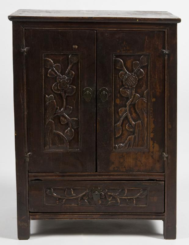 Antique Chinese Lady's Chest