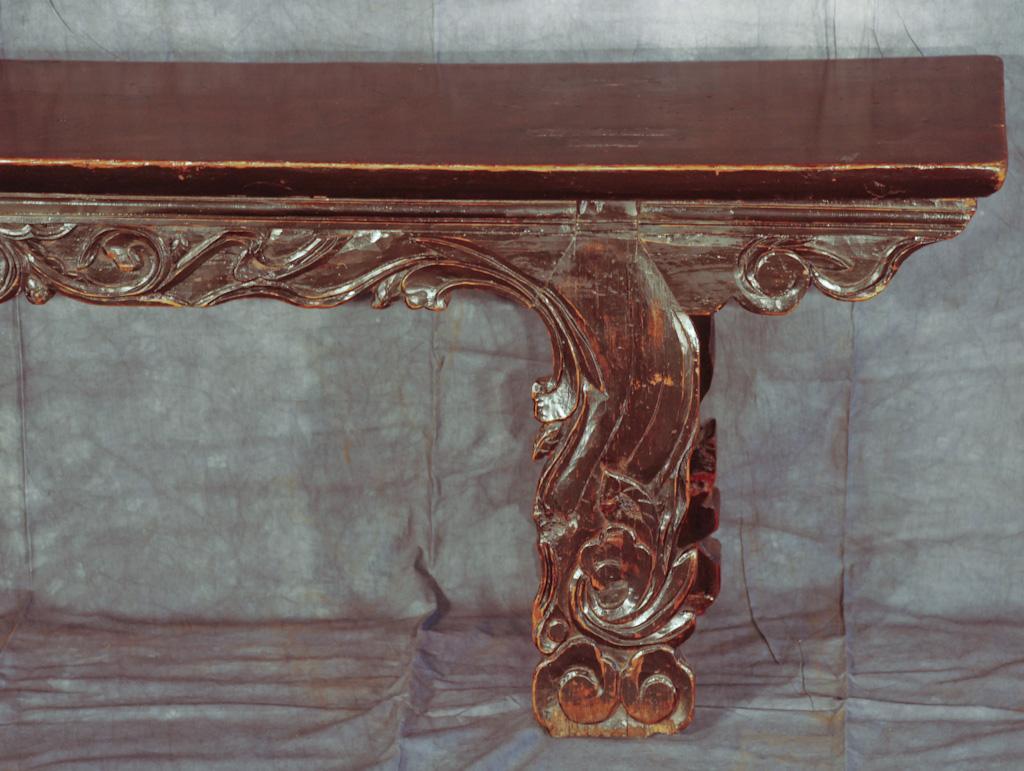 Chinese Bench