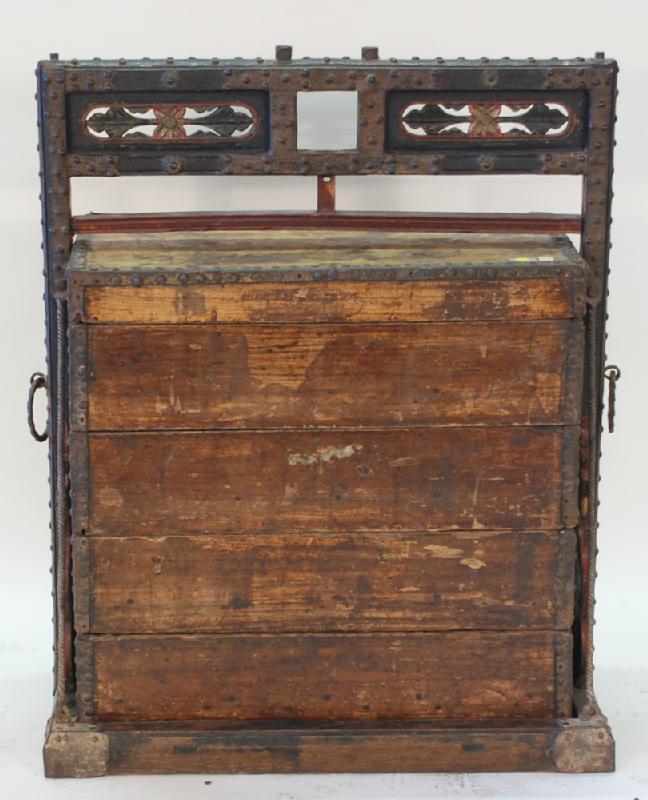 Chinese Antique Wedding Carrying Box