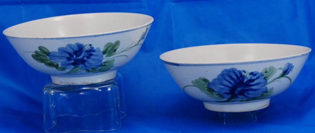 Painted Porcelain Chinese Bowl