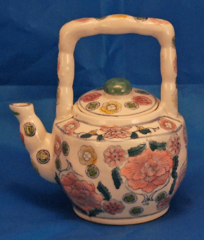 Chinese Porcelain Teapot
