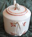 18th Century Chinese Export teapot with Rasberry Finial