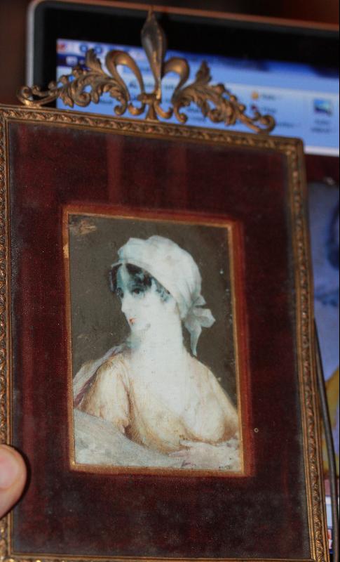 1846 Painting on ivory of woman in stand