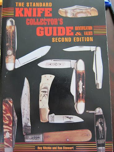 The Standard Knife Collector's Guide: Identification & Values (Second Edition)