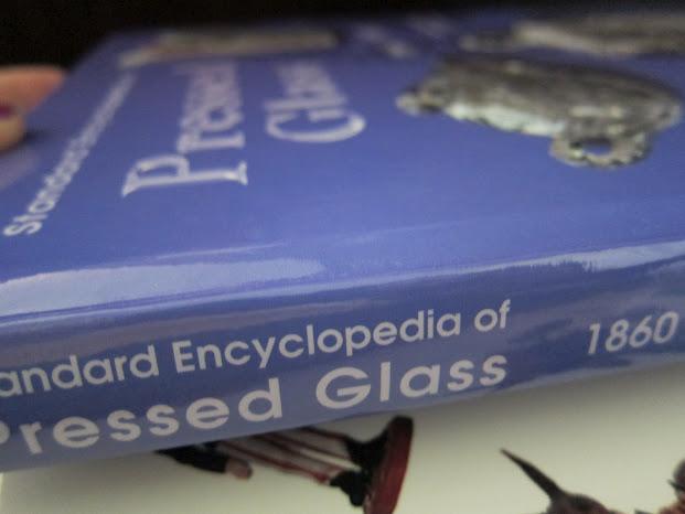 Standard Encyclopedia of Pressed Glass 1860-1930: Identification and Values