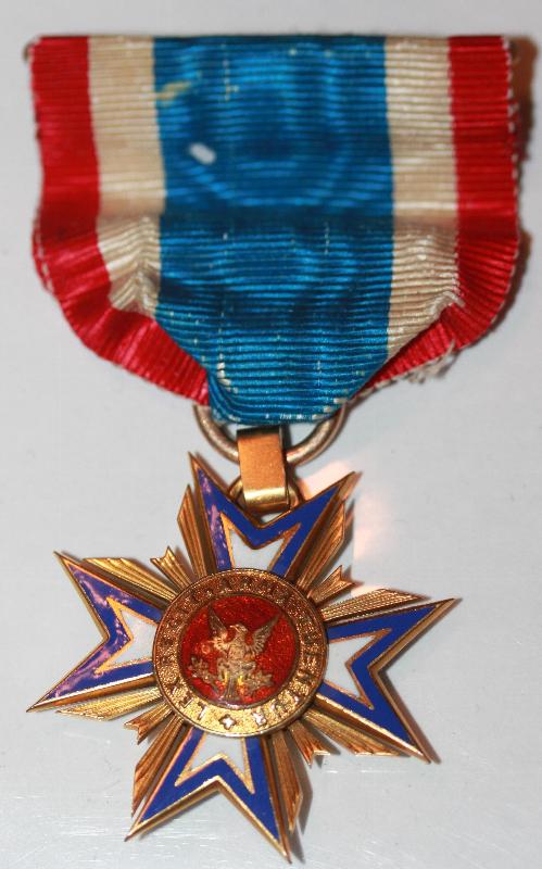 Mollus Civil War Association Gold Memberes Medal with Ribbon