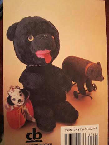 Teddy Bears & Steiff Animals: Full Color Identification & Value Guide