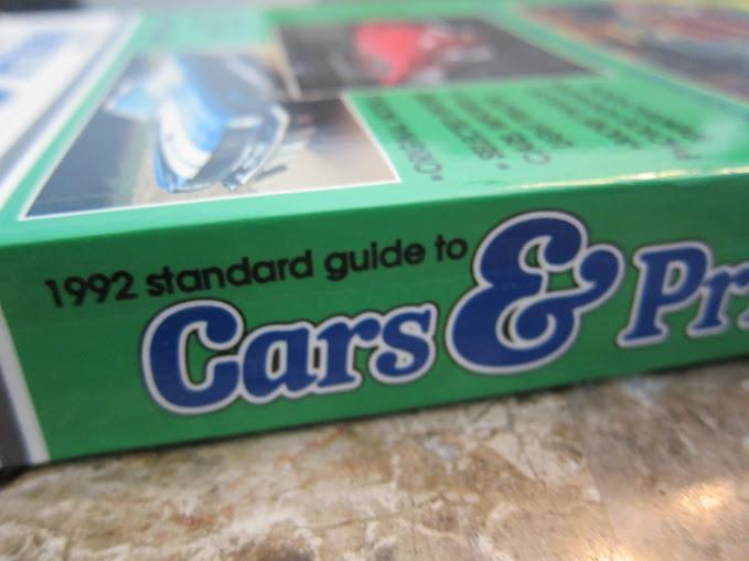 Standard Guide to Cars & Prices (4th edition)