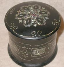 BLACK LACQUER