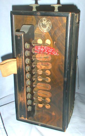 VERY OLD GERMAN CONCERTINA