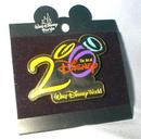 2000 - LIMITED EDITION DISNEY WORLD COLLECTOR PIN