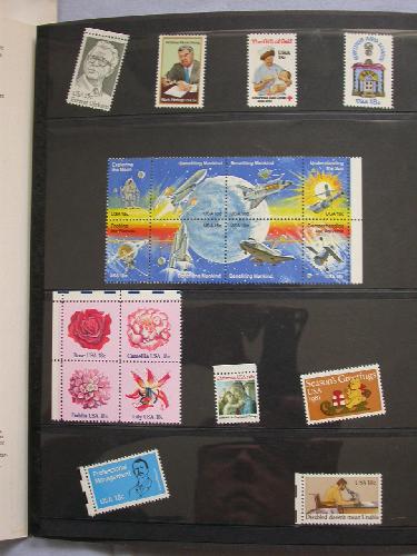 1981 USPS SOUVENIR MINT SET