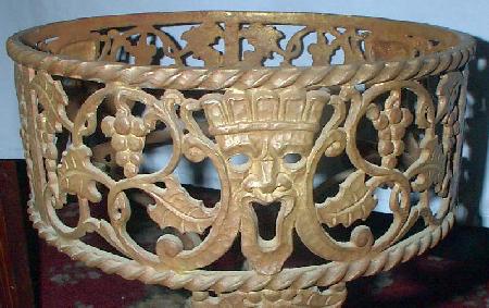 VICTORIAN - ORNATE CAST IRON PLANT STAND