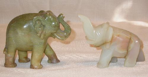 ONYX ELEPHANT & SOAPSTONE ELEPHANT