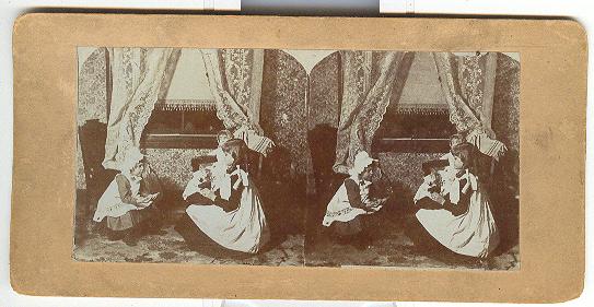 STEREOVIEW - LITTLE VICTORIAN GIRLS PLAYING WITH DOLLS