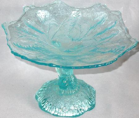 BEAUTIFUL PEDESTAL SERVING STAND