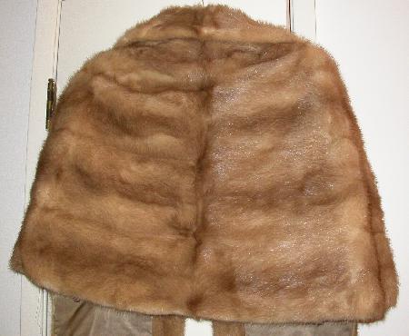 BEAUTIFUL VINTAGE MINK STOLE