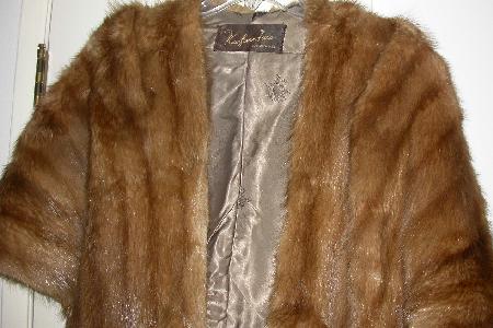 BEAUTIFUL VINTAGE MINK STOLE