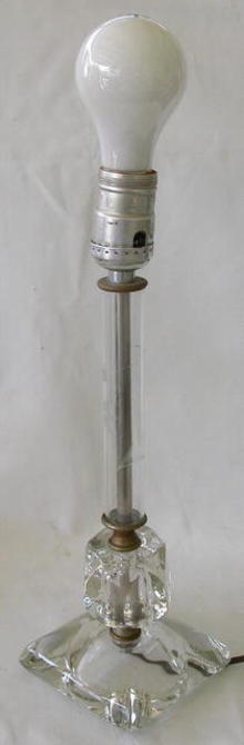 VERY NICE CRYSTAL TABLE LAMP