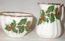 CHRISTMAS CREAM & SUGAR SET