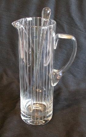 BEAUTIFUL GLASS PITCHER