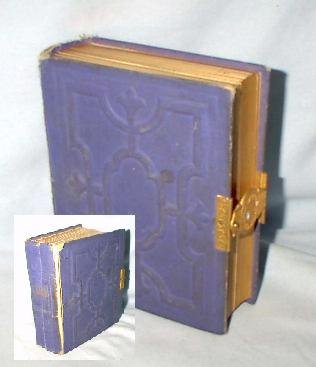 VICTORIAN PHOTO ALBUM FEATURING - CARTE DE VISITES