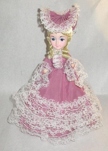 MUSICAL BOUDOIR DOLL