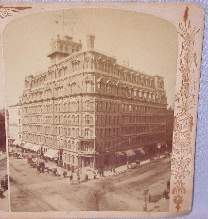 STREET SCENE OF ROCHESTER, NEW YORK