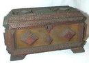 GREAT TRAMP ART SEWING BOX