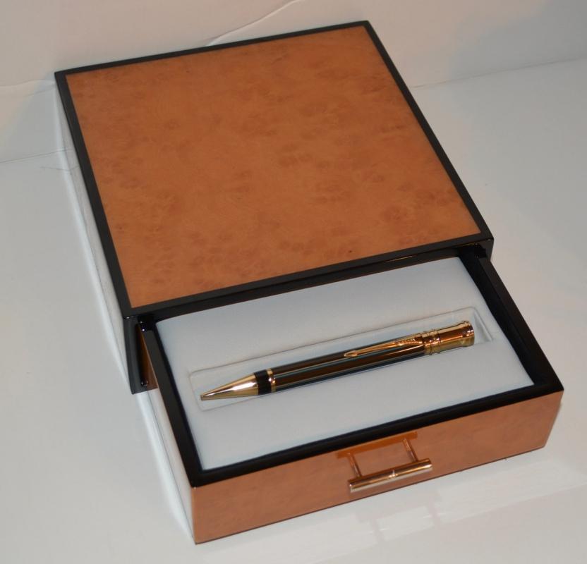 Parker - Duofold Chocolate Pinstripe Mechanical Pencil in Birdseye Maple Box